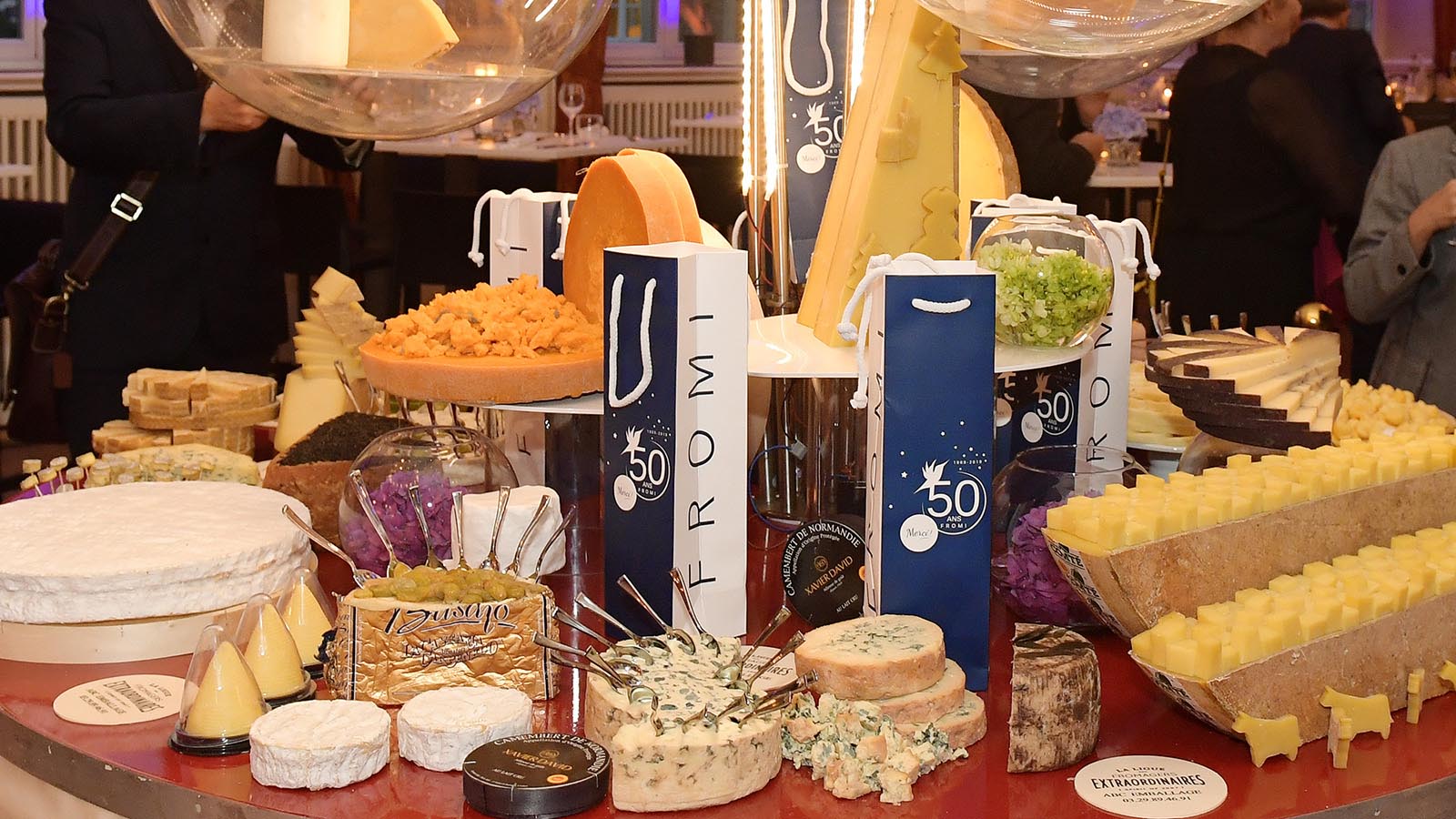 Fromi La vie est un Fromage - Cheese